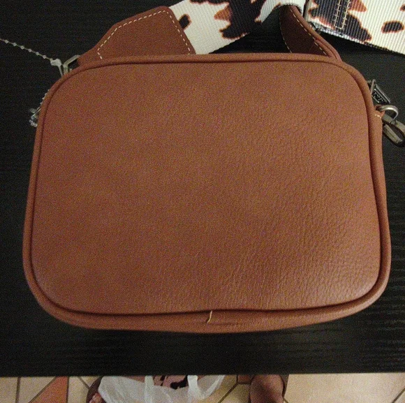 Wrangler Cow Print Brown and White Crossbody Bag - Picture 5 of 9